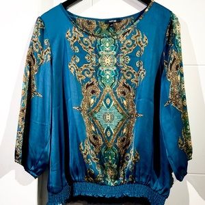 APT. 9 Blouse Shirt. Excellent Condition-